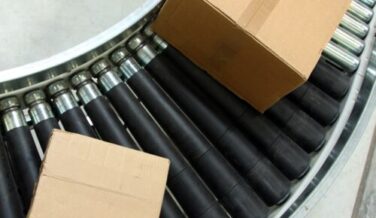Supply-Chain-FulFillment Box Shipment